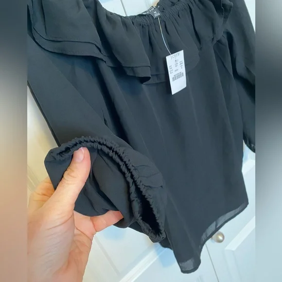 NWT JCrew ruffle off shoulder convertible top in black - Picture 4 of 8